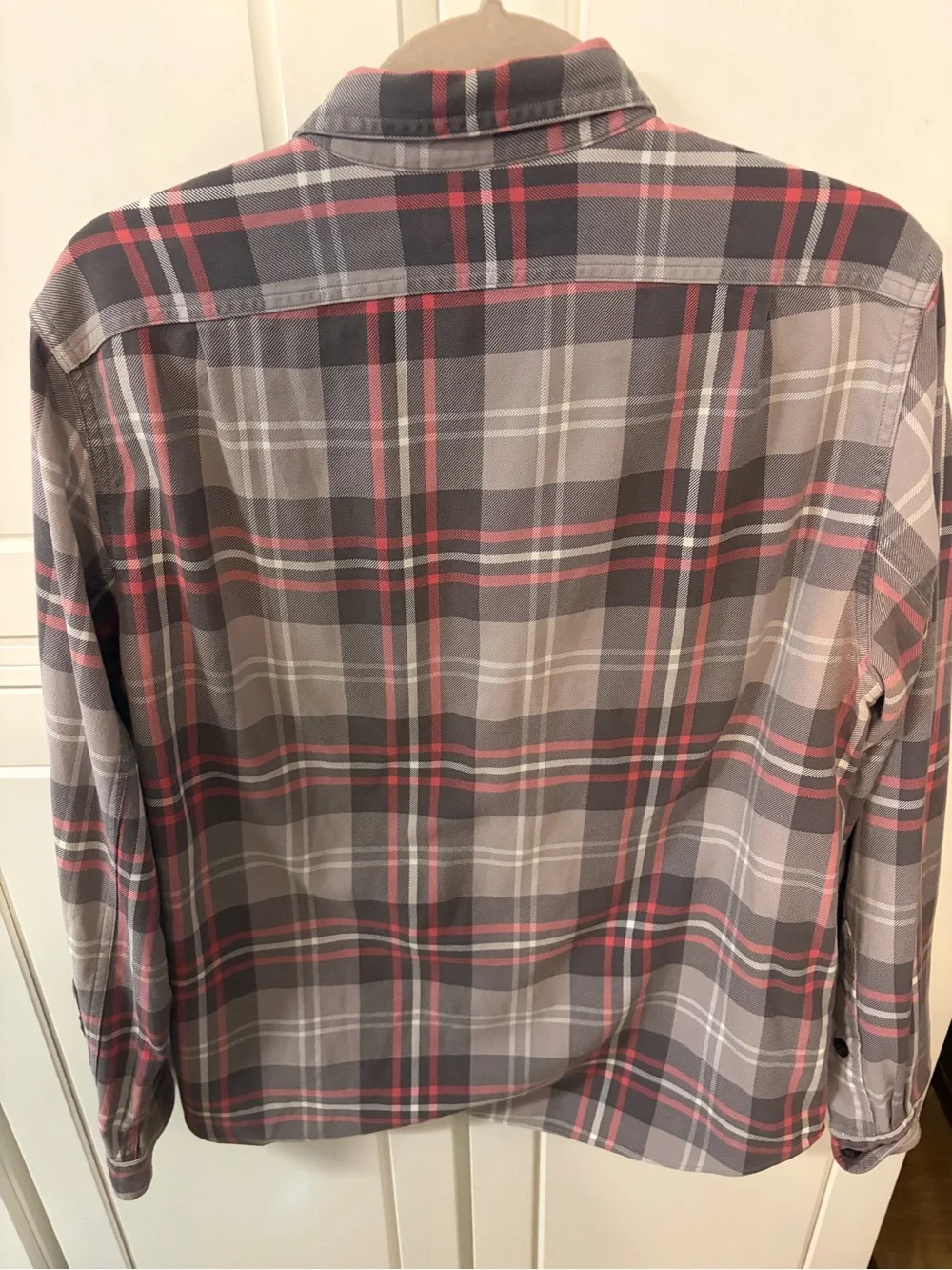 J. Crew Men's Gray & Pink Plaid Button-Down Shirt, size M